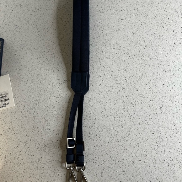 Bought it online & is small. I will sell it for the original price without tax. - Picture 5 of 6